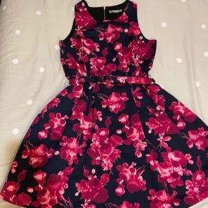 Dress with pockets!!